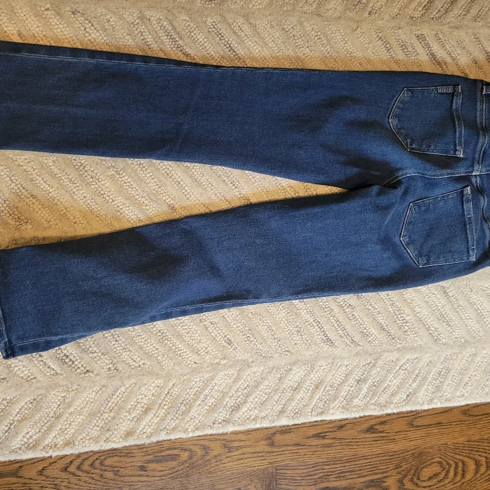 PAIGE Cindy Dark Blue Jeans - Picture 4 of 5